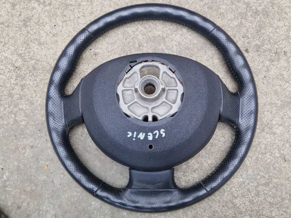 Volan Renault Scenic III cod 8 200 106 306 J