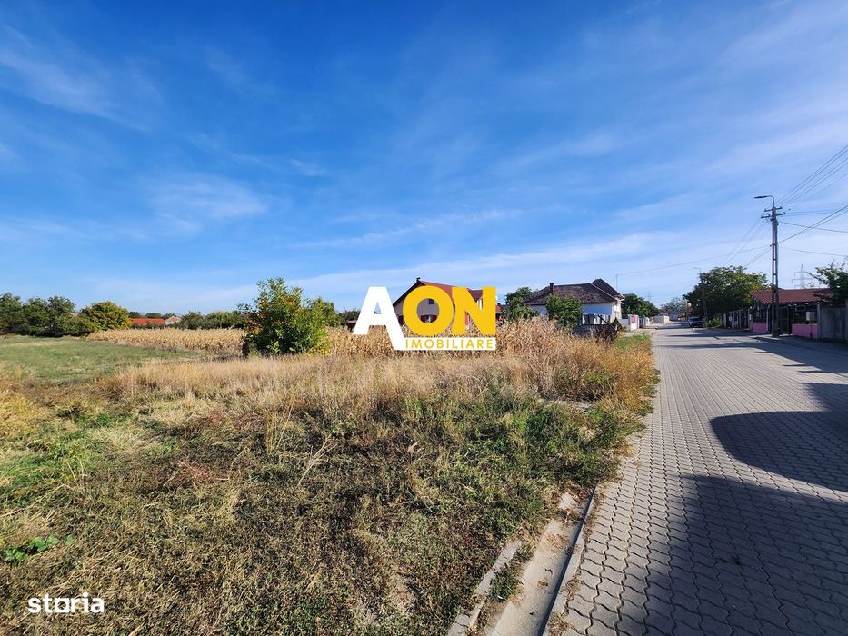 Te vanzare teren intravilan 2097mp, cu utilitati, Oarda de Jos