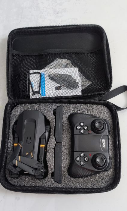 Дрон, квадрокоптер