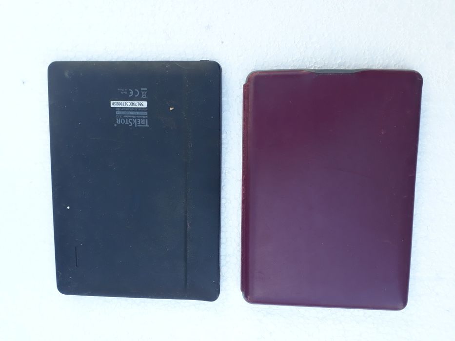 Ebook reader doua bucati