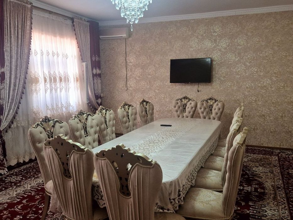 Холати яхши 14 сутул 1та столи бор
