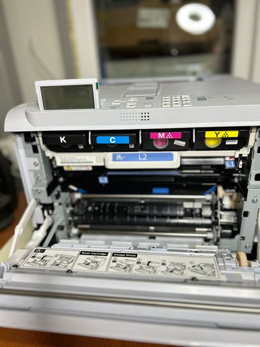 Imprimanta oki c650 Foarte putin folosita