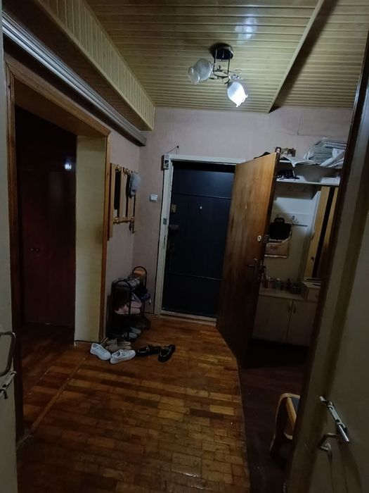 Продаётся своя 2/2/12 Юнусабад-8