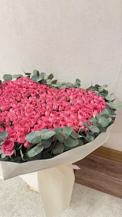 Продается свежий букет цветов