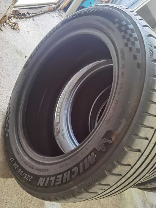 225-55-17 Michelin pilot sport летни гуми