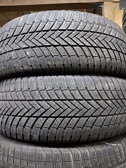 Anvelope second iarna 255 55 R20 Bridgestone 2021