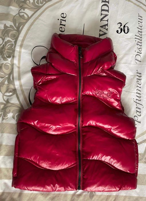 Vesta cu Gluca Superdry noua