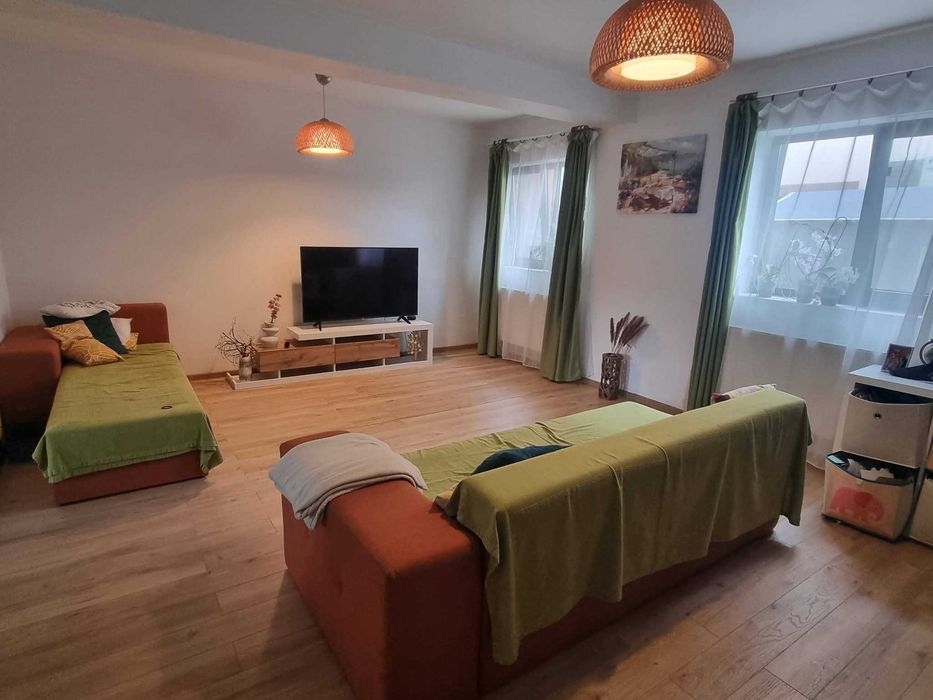 Inchiriere vila 4 camere, 2 bai, terasa, zona linistita