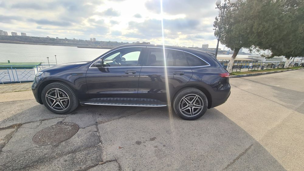Mercedes-Benz EQC AMG Electric