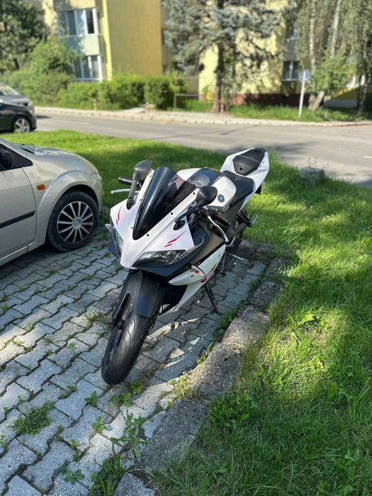 Motocicletă Yamaha yzf r125 2008