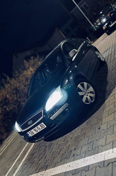 Vand sau schimb Ford Focus 2 1.8tdci