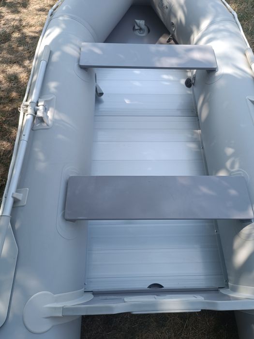 Лодка Vida XL 3.20M