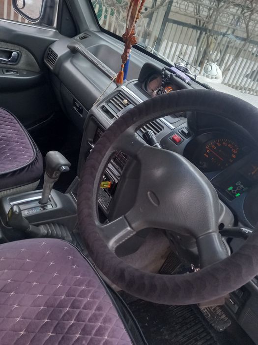 Продам. Mitsubishi паджеро.