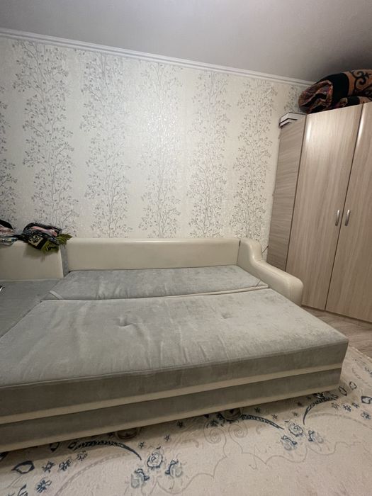 Диван продается