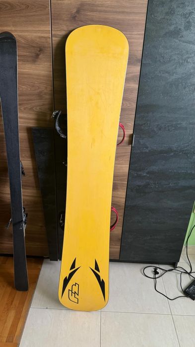 Сноуборд F2 eliminator 162см с автомати Burton Cartel