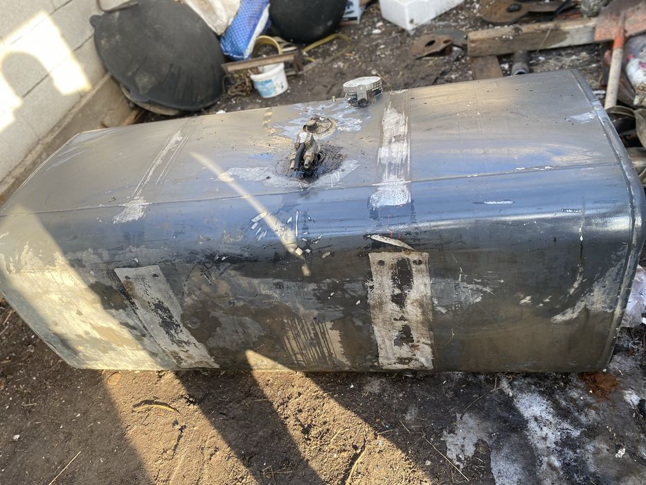 Бак продам алюминий