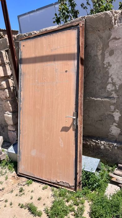 Темір есік сатылады