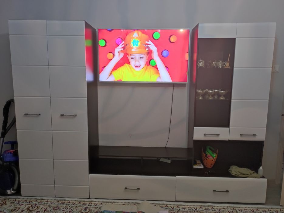 Горка, стенка сатылады