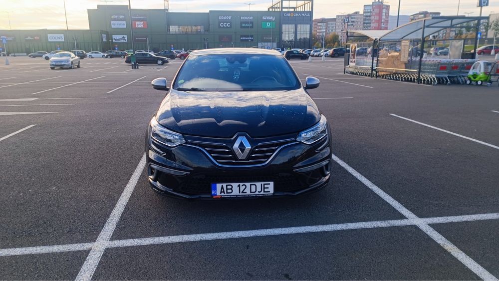 Renaulm Megane GT Line