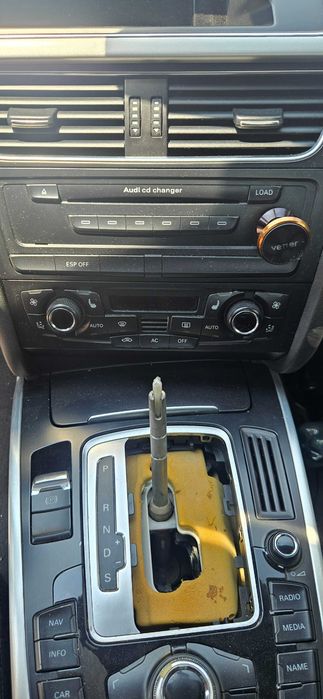 Dezmembrez Audi A5 Negru Coupe 2.7 Tdi Automat S-line Volan stanga