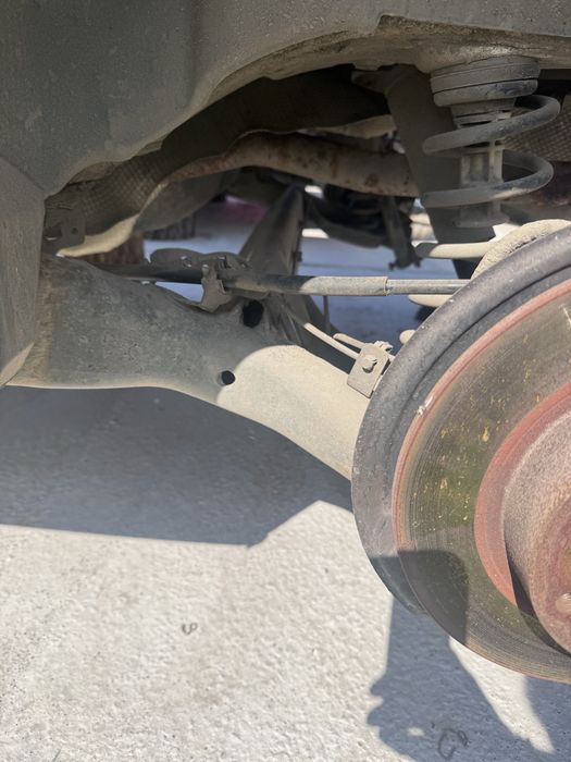 Punte spate complet echipata Renault Fluence
