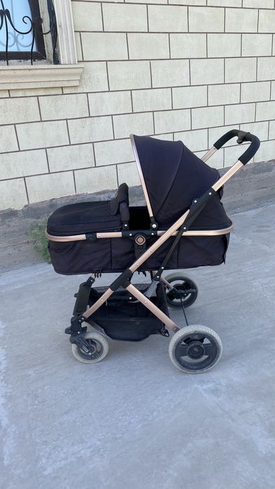 Детская коляска.