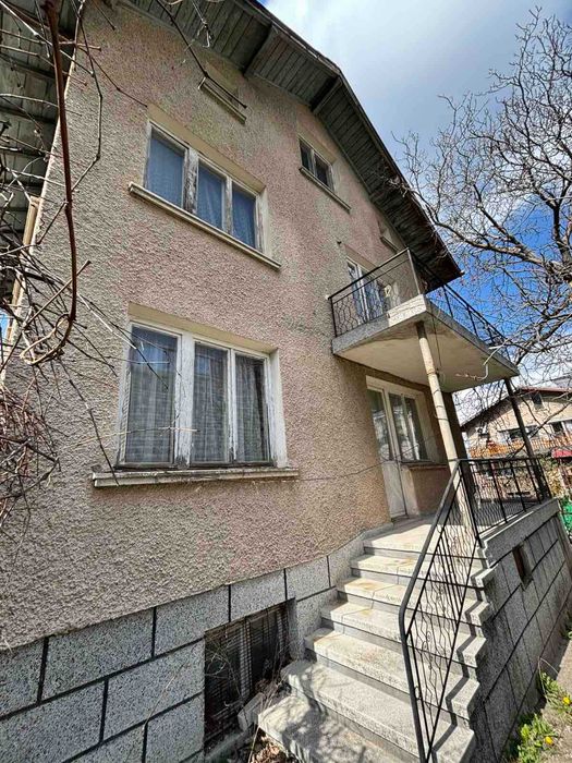 Продава се Къща в с. Бистрица, Област София-град - 232 кв.м за 1983 €/кв.м - Снимка #4