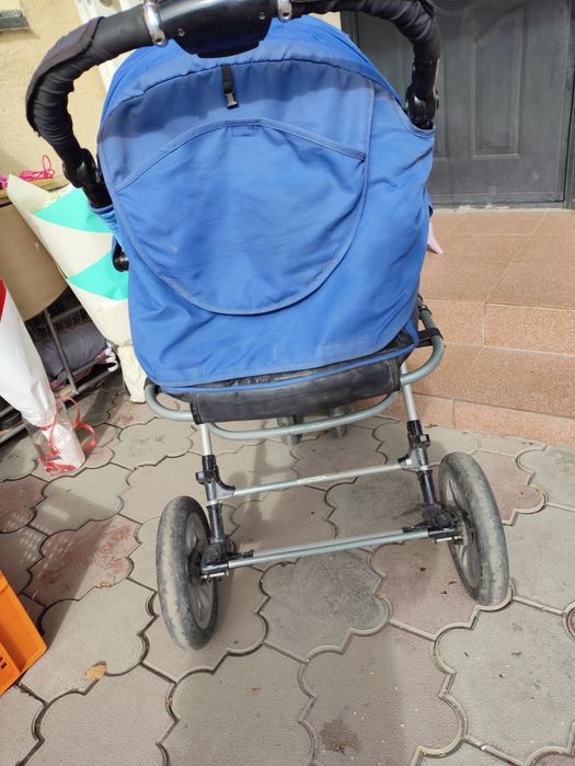 Продам детскую коляску