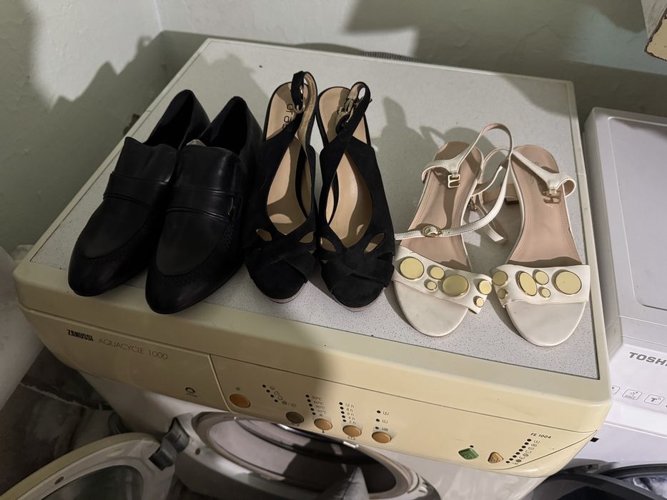 Продам  срочно обувь