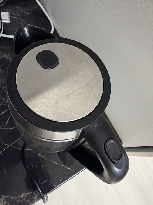 Электрочайник Tefal