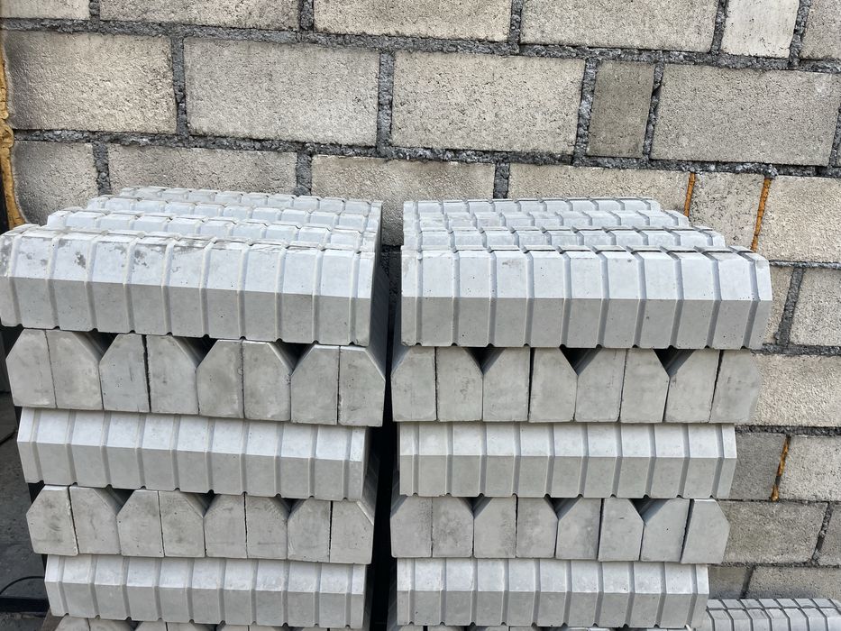 Тротуарная плитка, бордюр