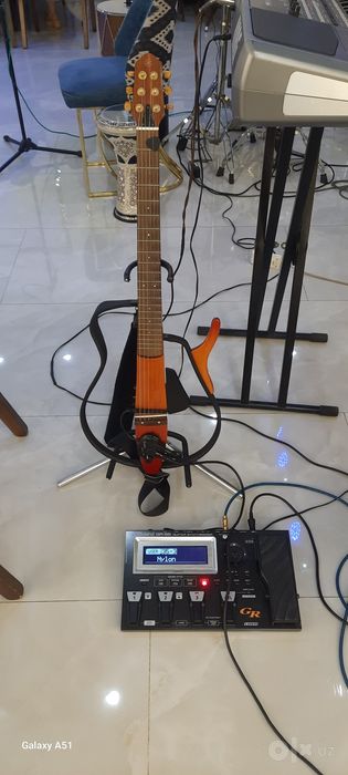 Yamaha Silent 100s gitara sotil boss gt 1 ham bor adi