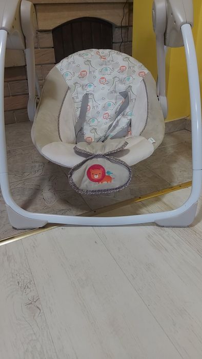 Бебешка люлка с активна гимнастика, бежов цвят