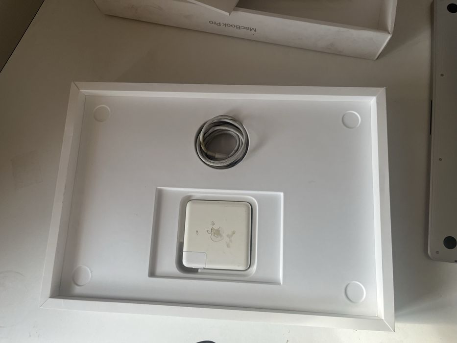 Ноутбук Macbook Pro 16