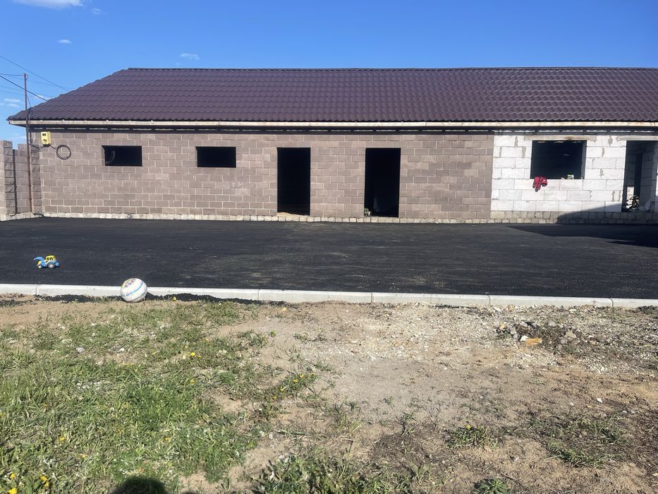 Асфальт ,бордюры,асфальтирование ,благоустройсво