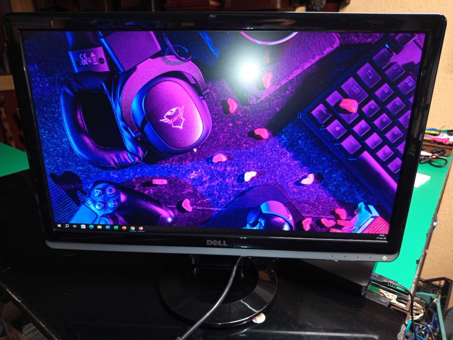 Monitor Dell 21,5" LED Full HD 1920x1080 Ultra-Slim  S2230mxf VGA DVI