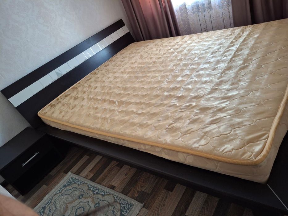 Продам срочно мебель для спальни