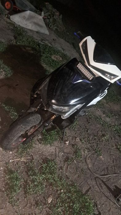 Продам м8 про торг есть