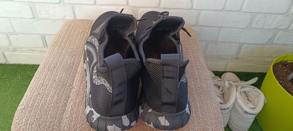 Нови работни обувки.