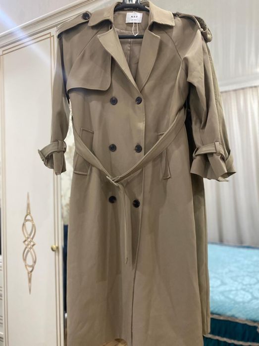 Срочно продам плащ тренчи