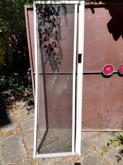 Комарник плисе за кемпер/каравана