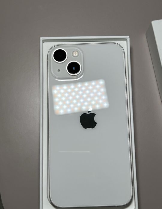 Айфон 13 128гб акб 87