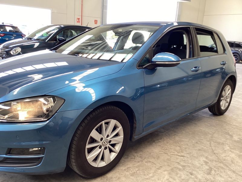 Volkswagen Golf VII 1.6 TDI Advance BlueMotion Tech 2013