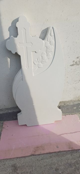 Capace din beton ,borduri , șpalieri , cruci