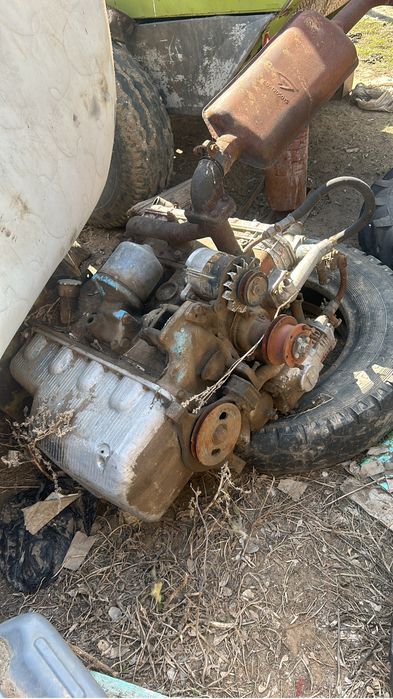 Продам два трактора мтз 80 мтз 82