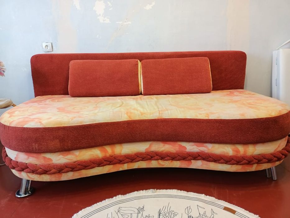 Продам тахту            .