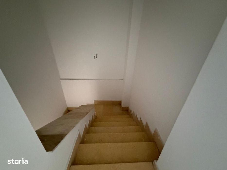 Apartament 4 Camere Tip Duplex, Investitie