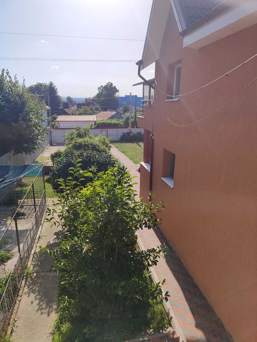 Vila Șerbănești P+E1+M (zona Piazzeta/Titanic Granit)