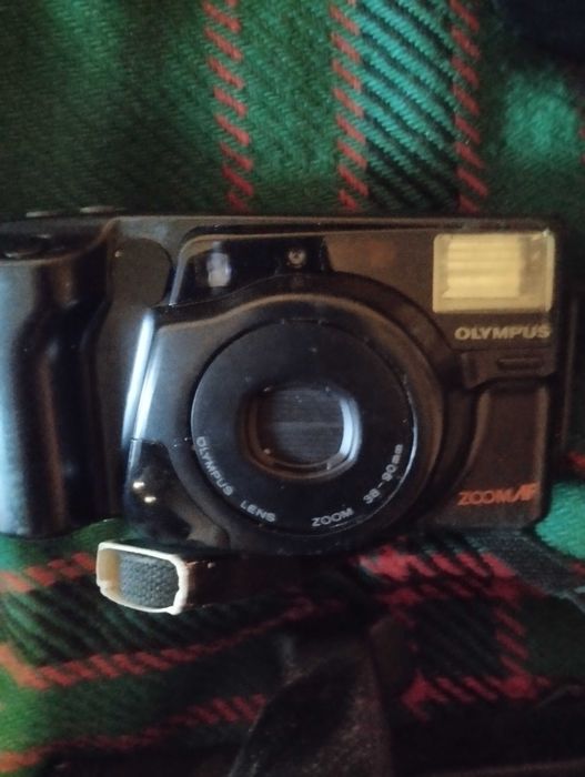 Фотоапарат в отлично състояние