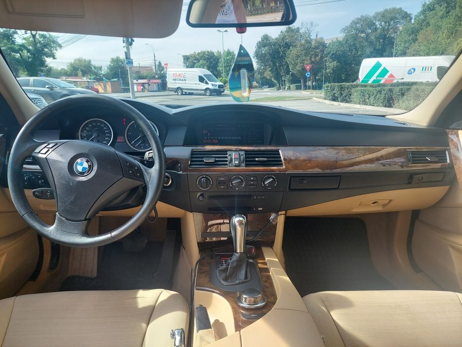 Vând BMW e60 520